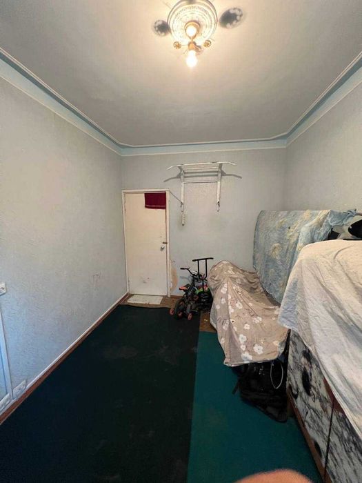 Продается квартира в Яшнабаде  Тузел 1   ( 40- лет победы )