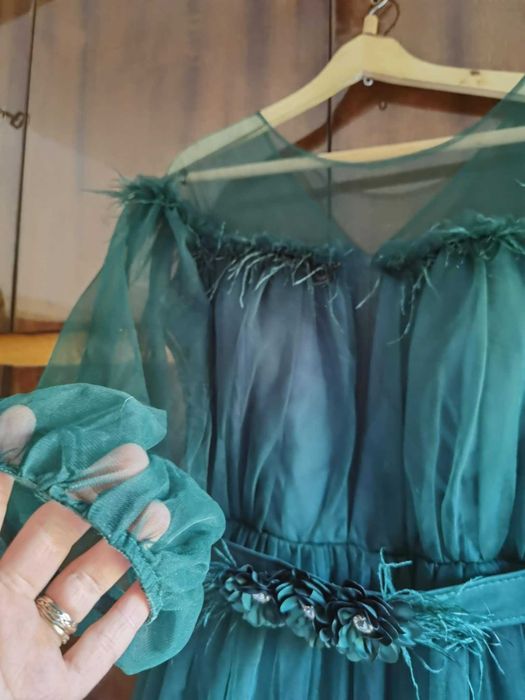 дълга дамска рокля