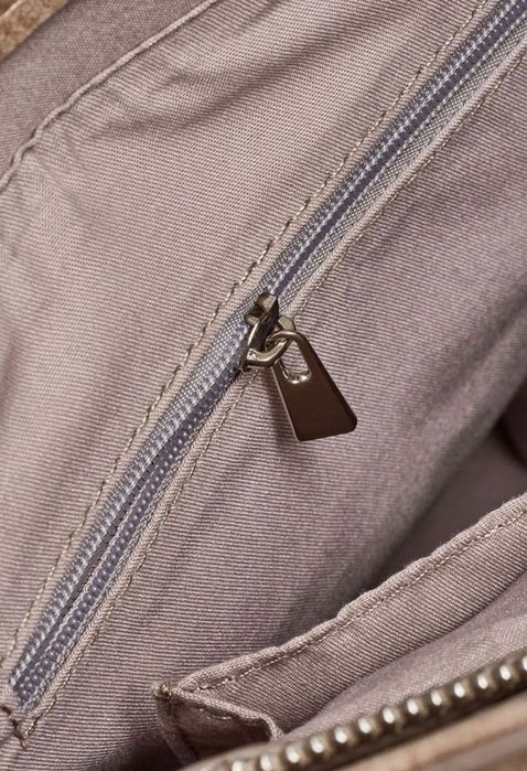 Next, кръгла чанта от изкуствен велур, Бежов