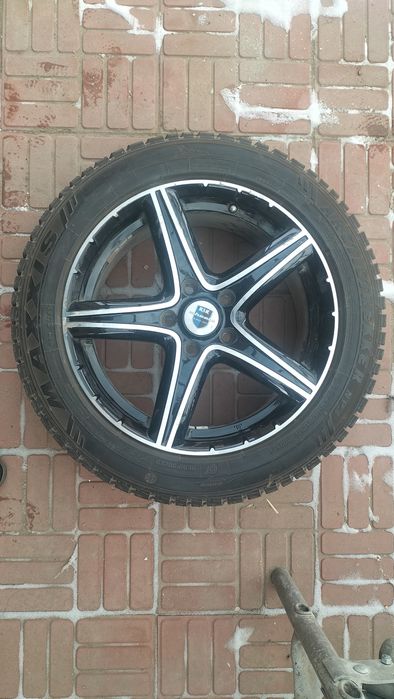 Диск с покрышкой зимняя