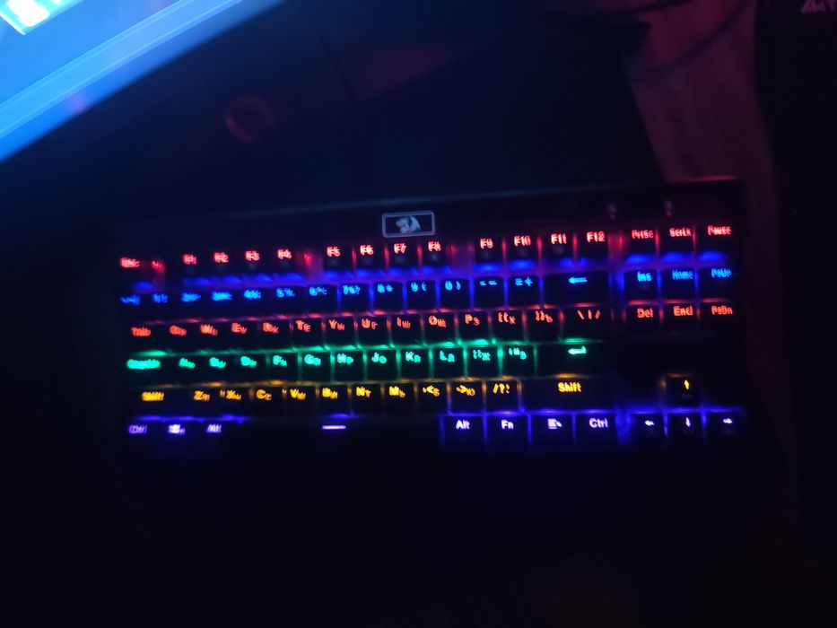 Клавиатура механическая