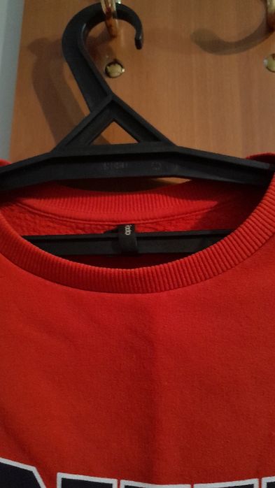 Красная кофта DeFacto