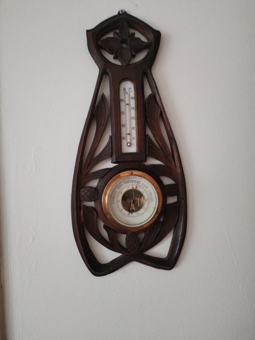 Vând barometru german