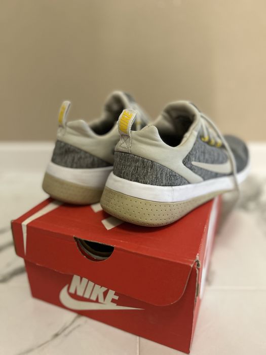 Маратонки Nike