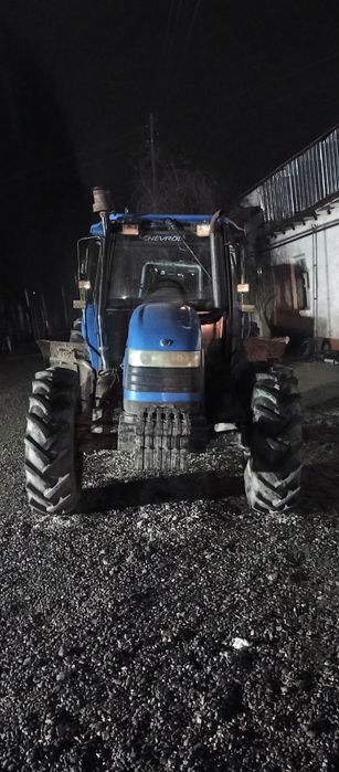 New Holland TL 100
