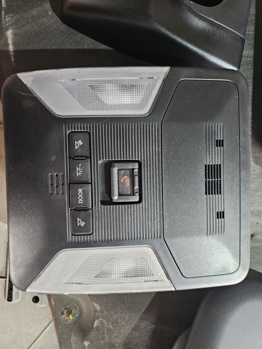 Плафон за Toyota Rav 4 2023г