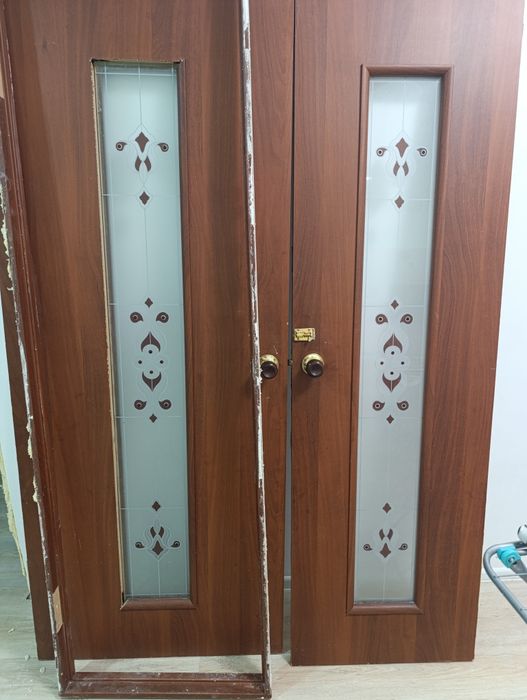 Двери б/у самовывоз Батыс2