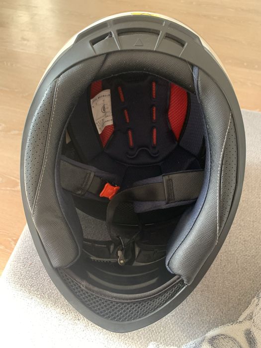 Продам шлем для мопеда в очень хорошом качестве