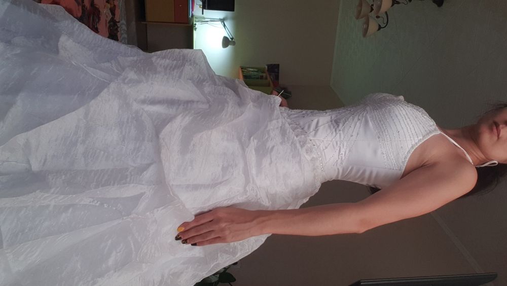 Продам свадебное платье