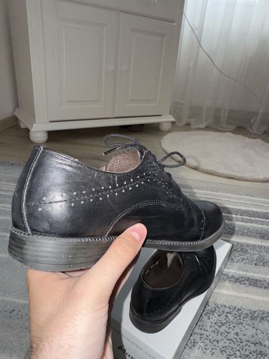 Pantofi din piele pentru copii