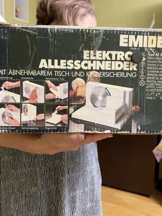 Электрическая ломтерезка EMIDE