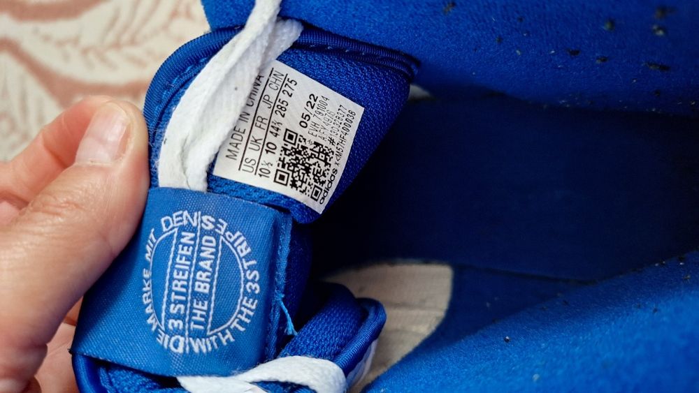 Ghete Adidas nr 44 ,5