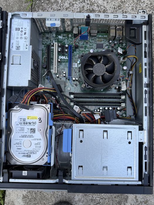 Lot 4 unitati Dell Optiplex 990 si 3010