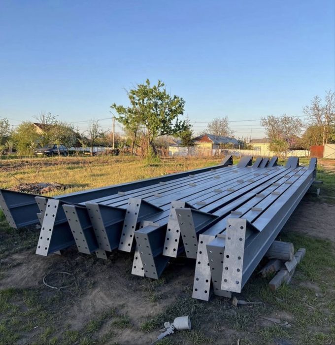 Vand hale si structurii metalice