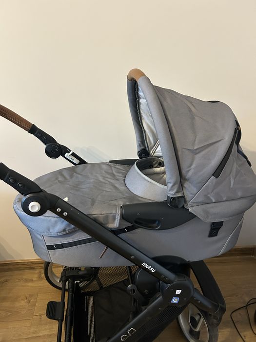 Бебешка количка 3 в 1  Mutsy Evo