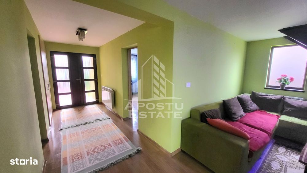 Casa individuala cu 3 camere,2 bai si garaj,Dumbravita langa Padure