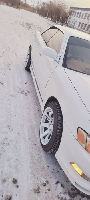 В продаже марк 2 90