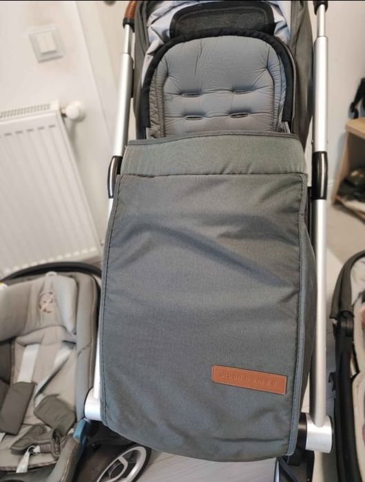 Cărucior 3 in 1 - Mutsy i2 parte sport si landou + scoica Cybex Aton5