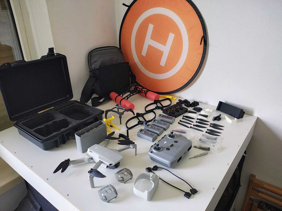 Drona DJI Mini 4K aproape noua (mai are un an garantie)