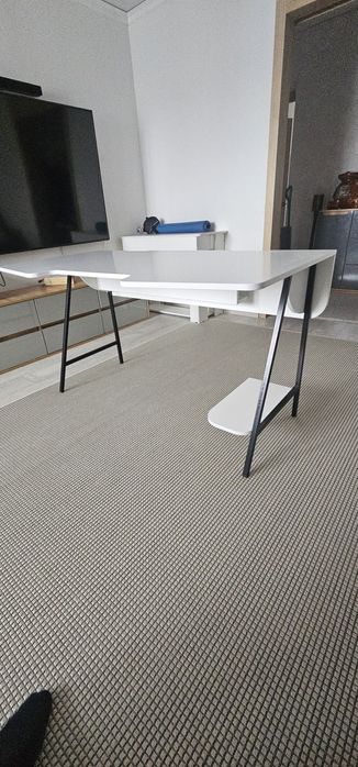 Продам компьютерный стол