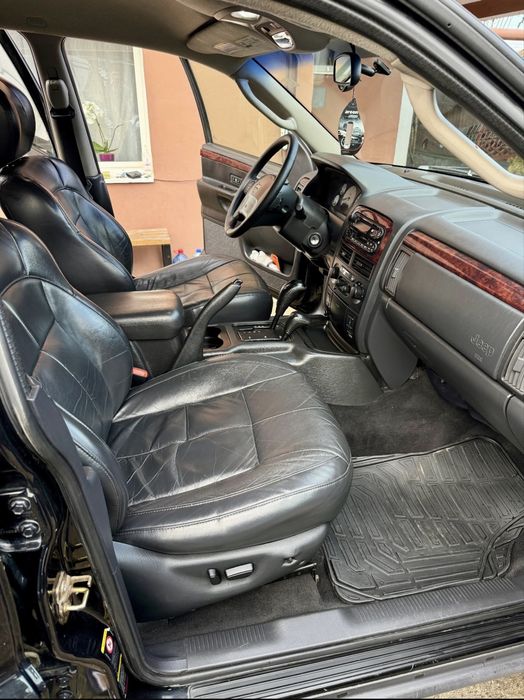 Jeep Grand Cherokee AUTOUTILITARA