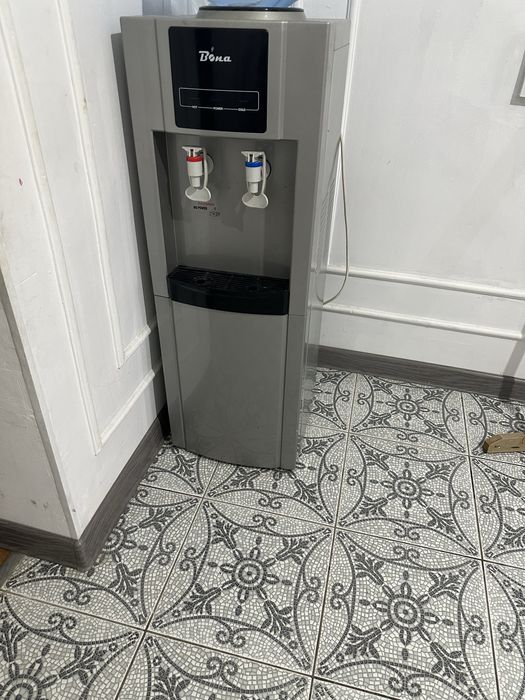 Диспенсор для воды