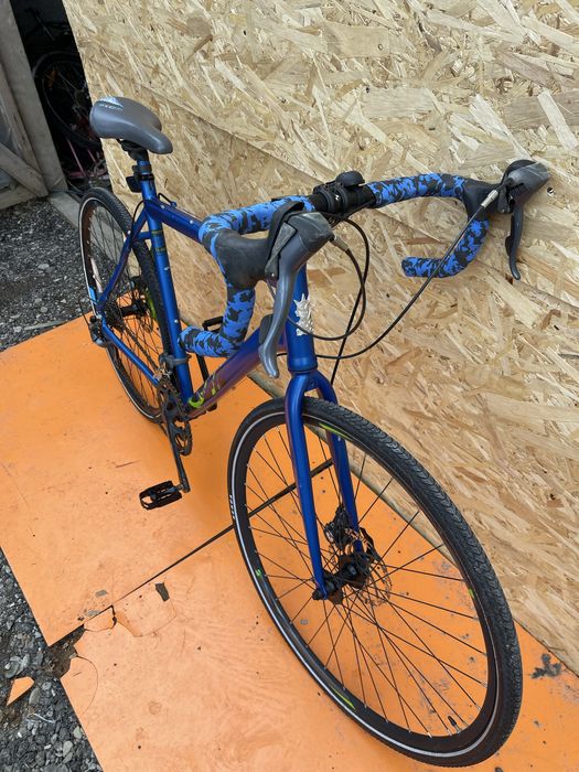 Bicicleta cursiera ciclocross voodoo frane pe disc roti 28” cadru alum