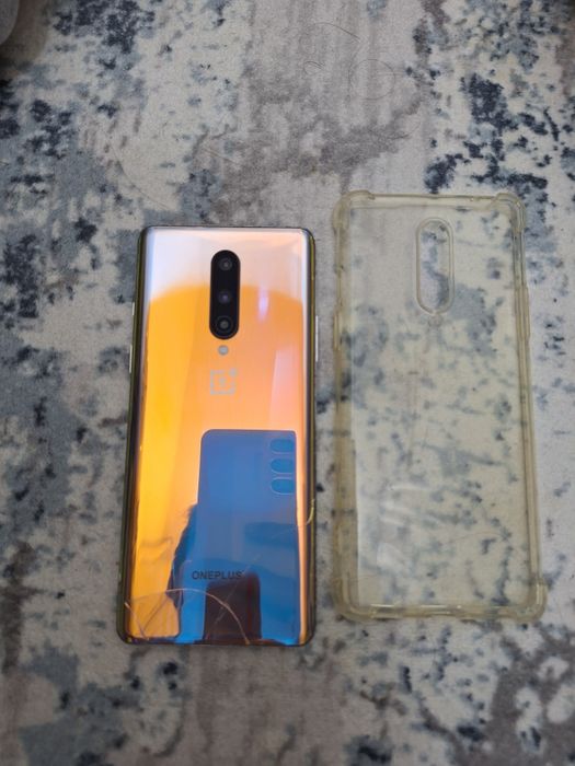 OnePlus 8 128/8 ОПИСАНИЕ