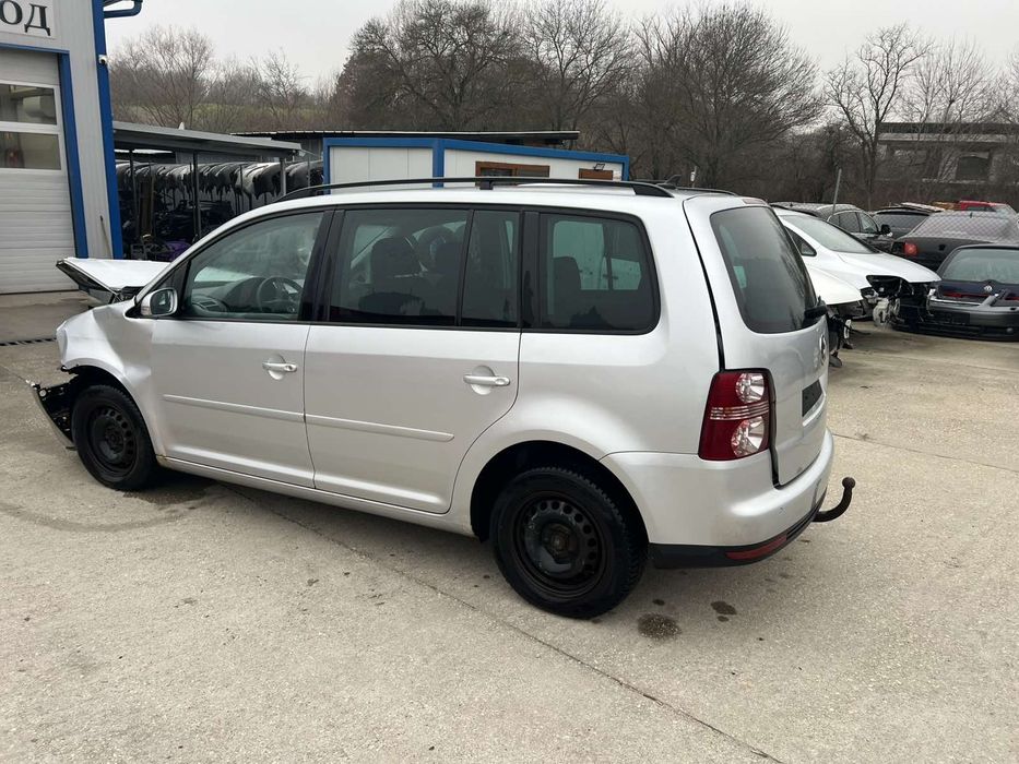 Vw Toyran 2008 g 1.9 105 ks код на мотора BLS