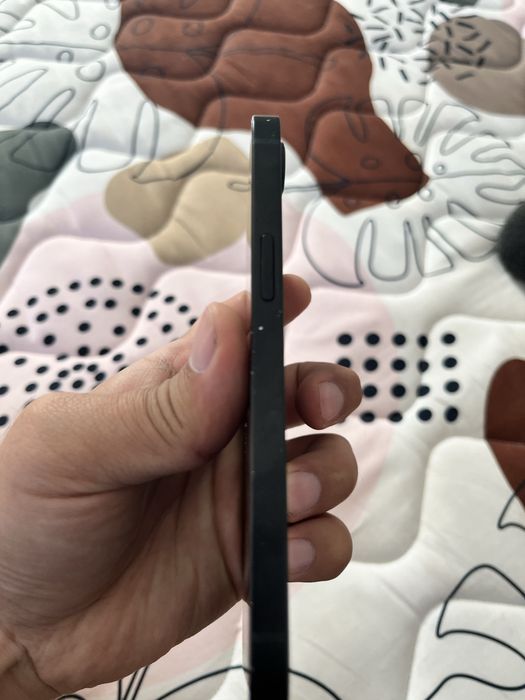 Iphone 16e, 128gb, black