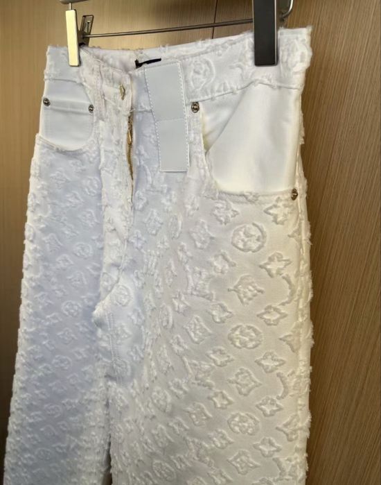 Дамски дънки Louis Vuitton/Дънки Луи Витон