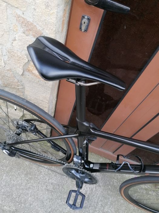 GIANT - Liv Full Carbon 7,2 кг. Shimano Ultegra Di2