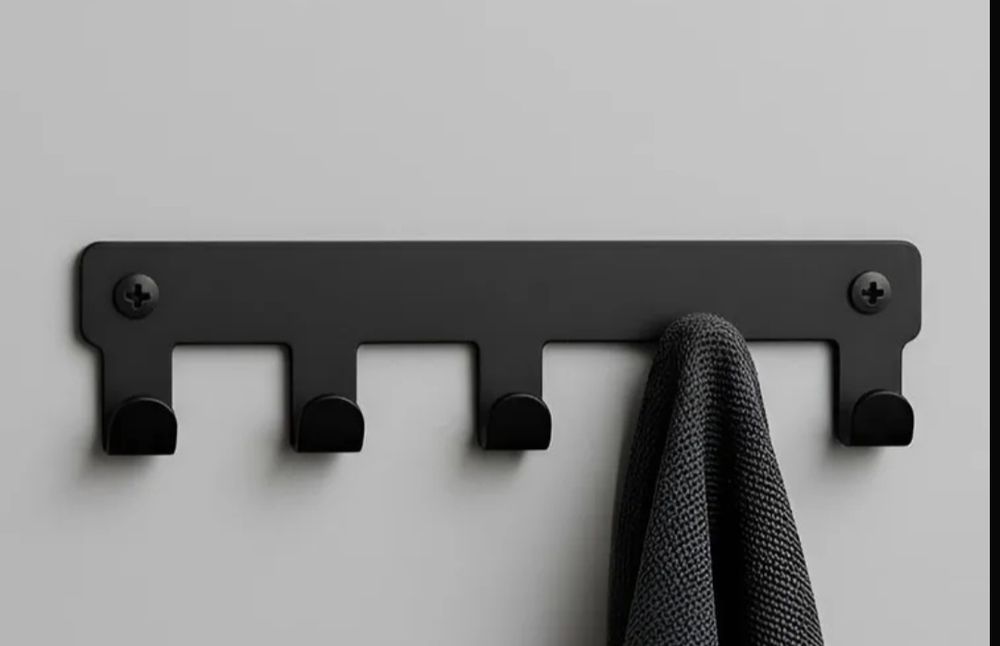 Вешалка настенная