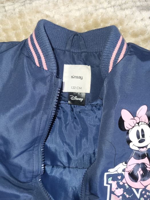 Куртка на девочку .