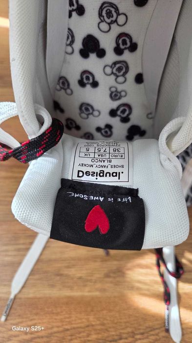 Новые кроссовки Desigual