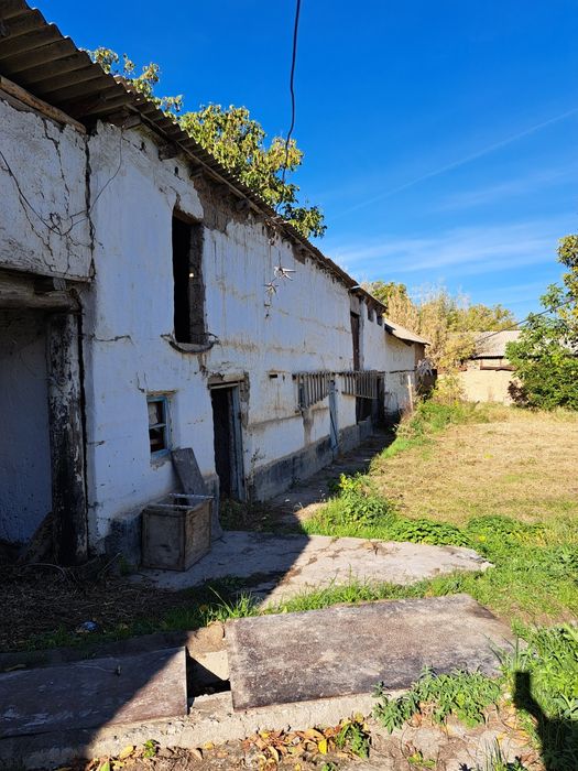 Улкен уй сатылады