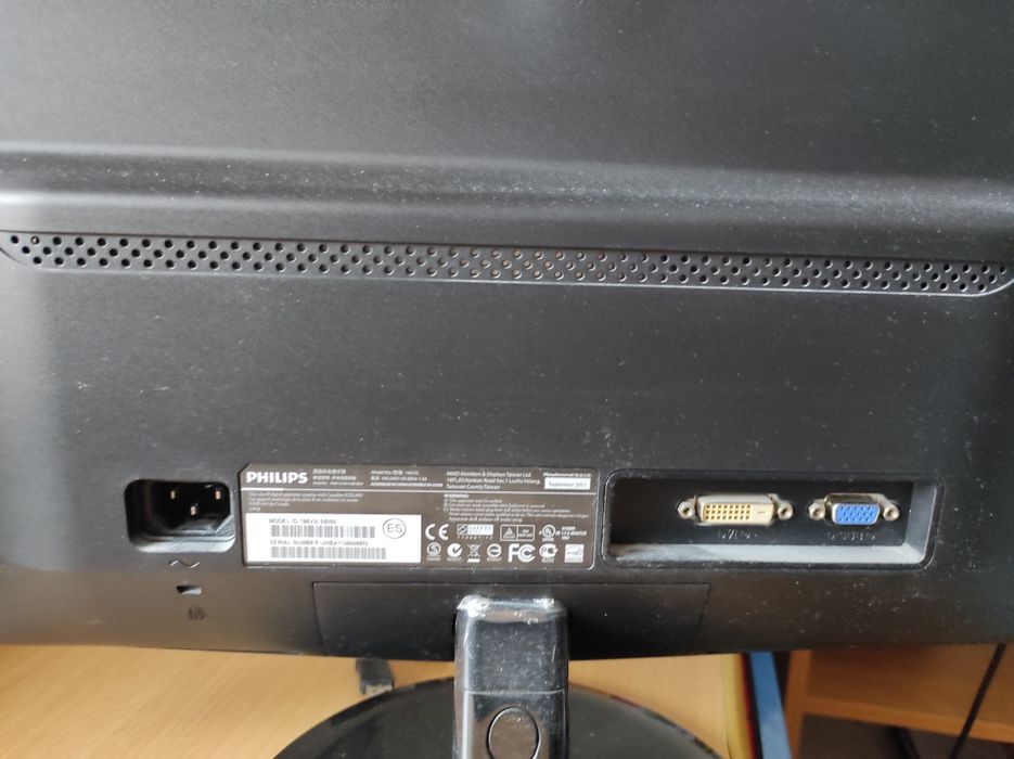 Monitor Philips 196V