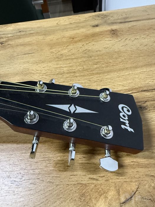 Гитара Gitara Cort сумка струны всё комплект