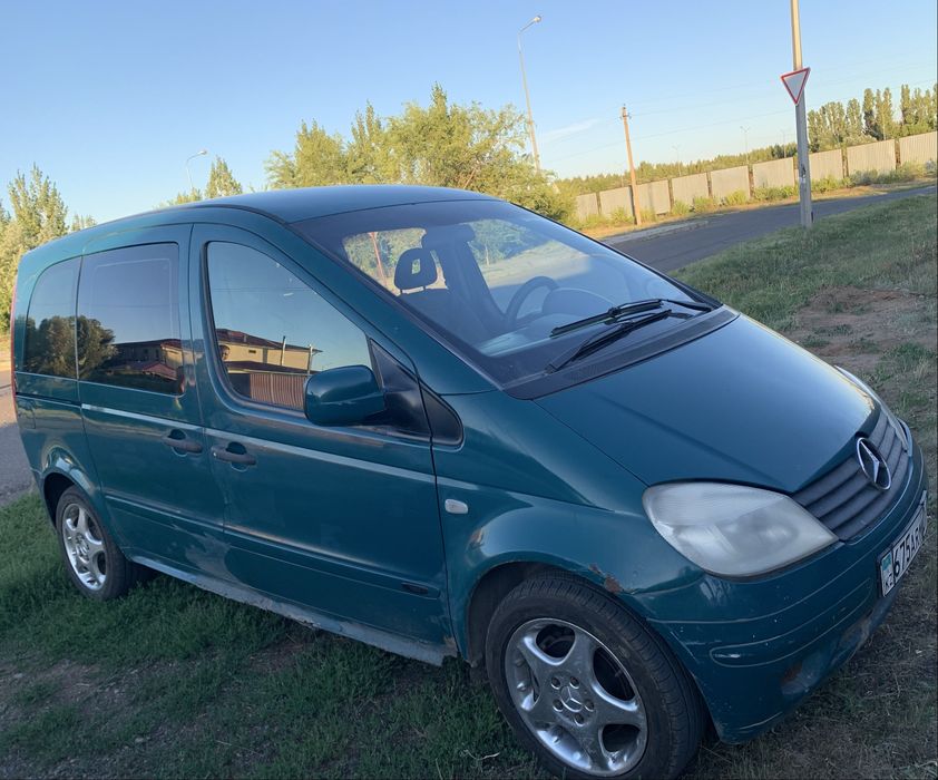 Mercedes  vaneo…
