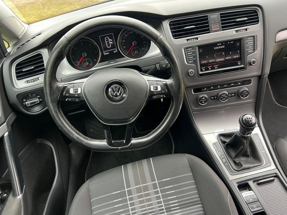 Golf 7 Lounge 2015 1.6 D*4x4*Euro 6*Dublu climatronic*Incalzire scaune*