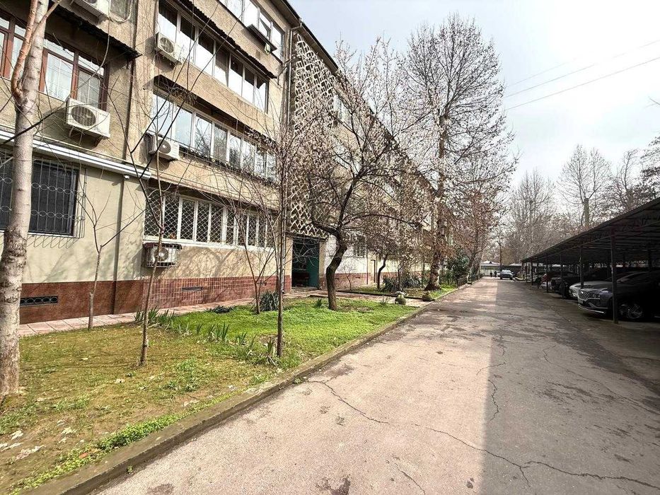 Сдается 3х квартира вторичный фонд!!!