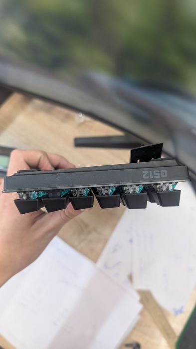 Продам клавиатуру logitech g512 carbon
