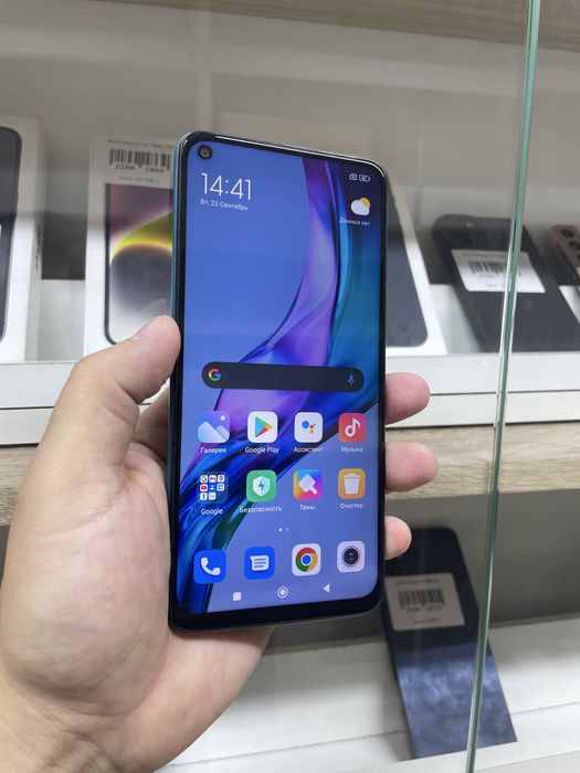 Телефон Redmi Note 9