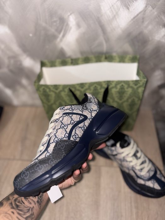 Adidasi Gucci Rhyton