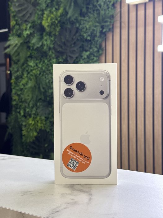 iPhone 17 Pro Max / 512GB / Silver / Sigilat