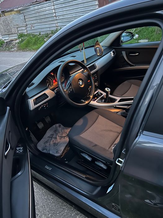 BMW seria 3 E90 2.0 benzină