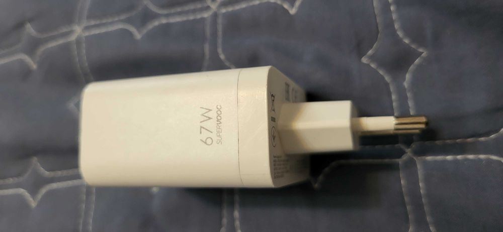 Incarcator 67W  de la5V-11V-6.1A pe usb fuctional