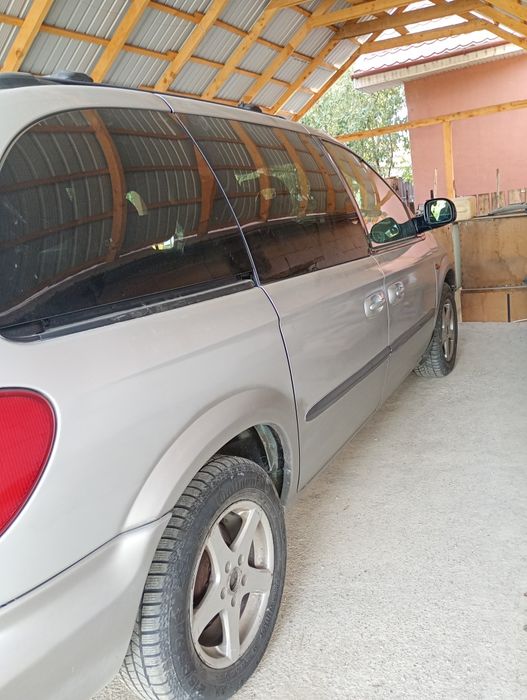 CHRYSLER Voyager 2004 — imagine 3