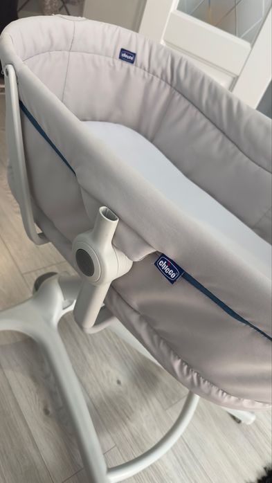 Кроватка- трансформер chicco hug