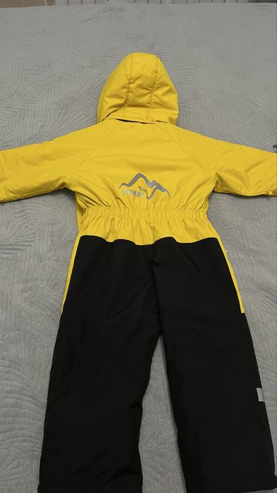 Продам зимние комбезы